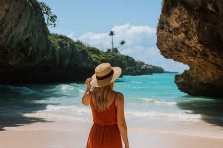 Инста пляж Мтенде, Лес Джозани и пещера Салаам Кейв