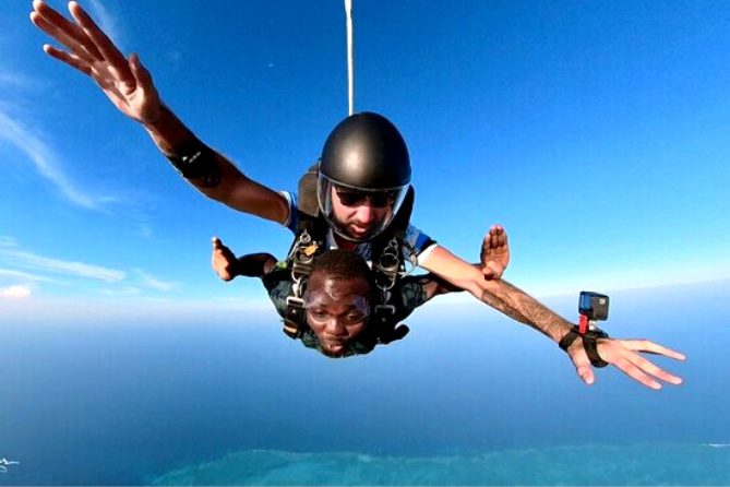 SkyDiving — изображение 4